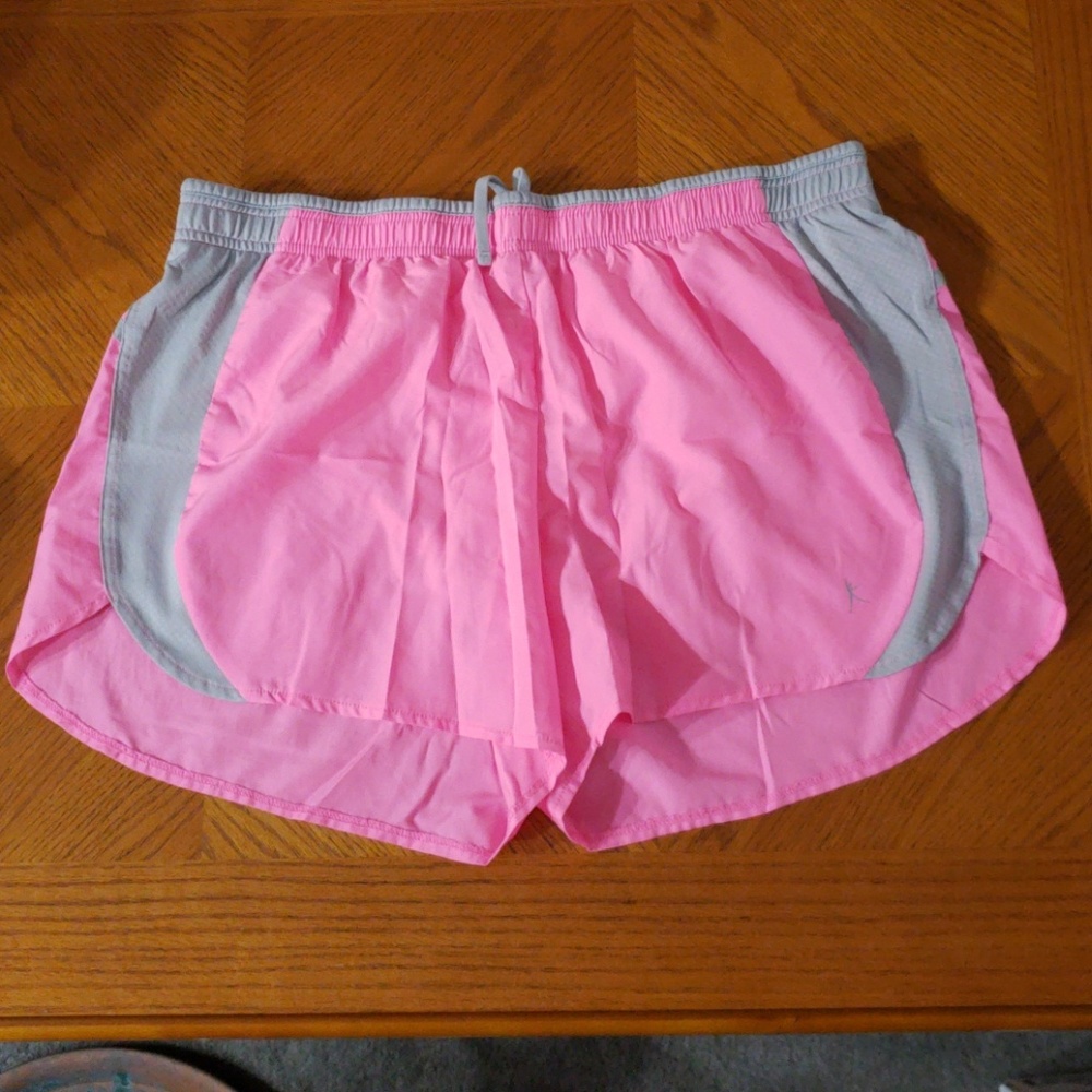 Running shorts
